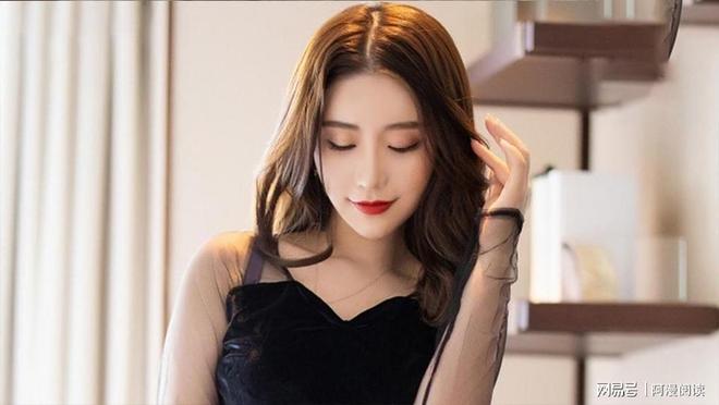 看着男友手机里白月光的照片我带他回到了我曾经逃离的村里